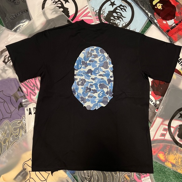 BAPE TEE🔥 - Picture 2 of 3